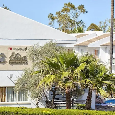 Universal Elisa Aparthotel 4*