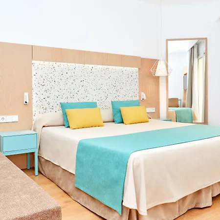 Lejlighedshotel Universal Elisa 4*
