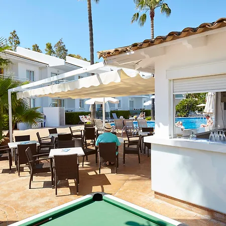 Universal Elisa Lejlighedshotel 4*